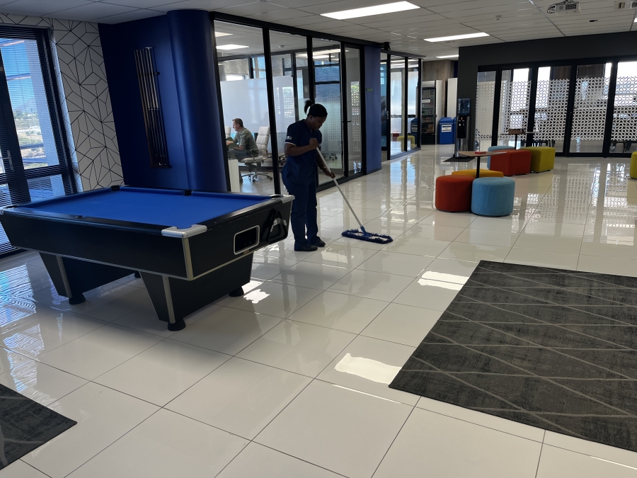To Let commercial Property for Rent in Bo Oakdale Western Cape